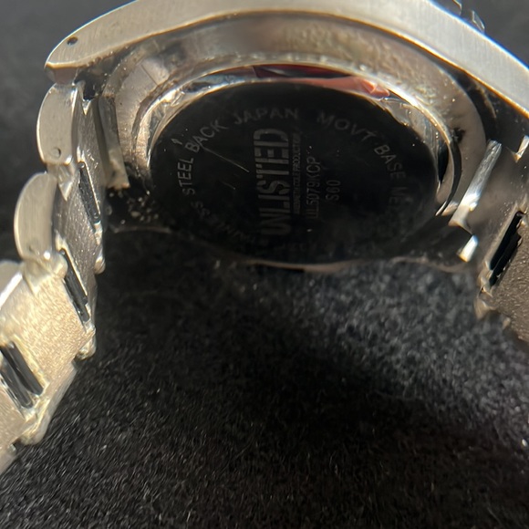 Unlisted Kenneth Cole Men's Watch - Picture 15 of 16